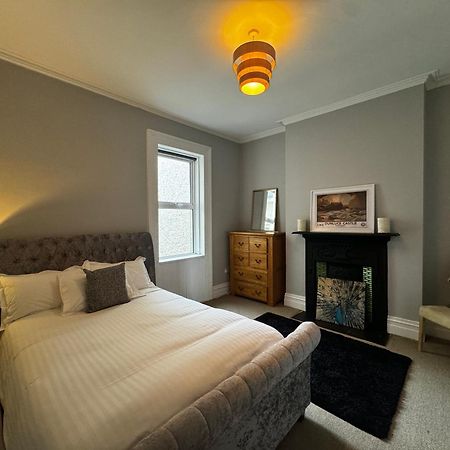 The Victorian Townhouse Portrush Villa Ngoại thất bức ảnh