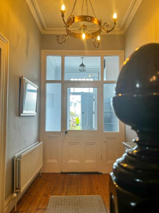 The Victorian Townhouse Portrush Villa Ngoại thất bức ảnh