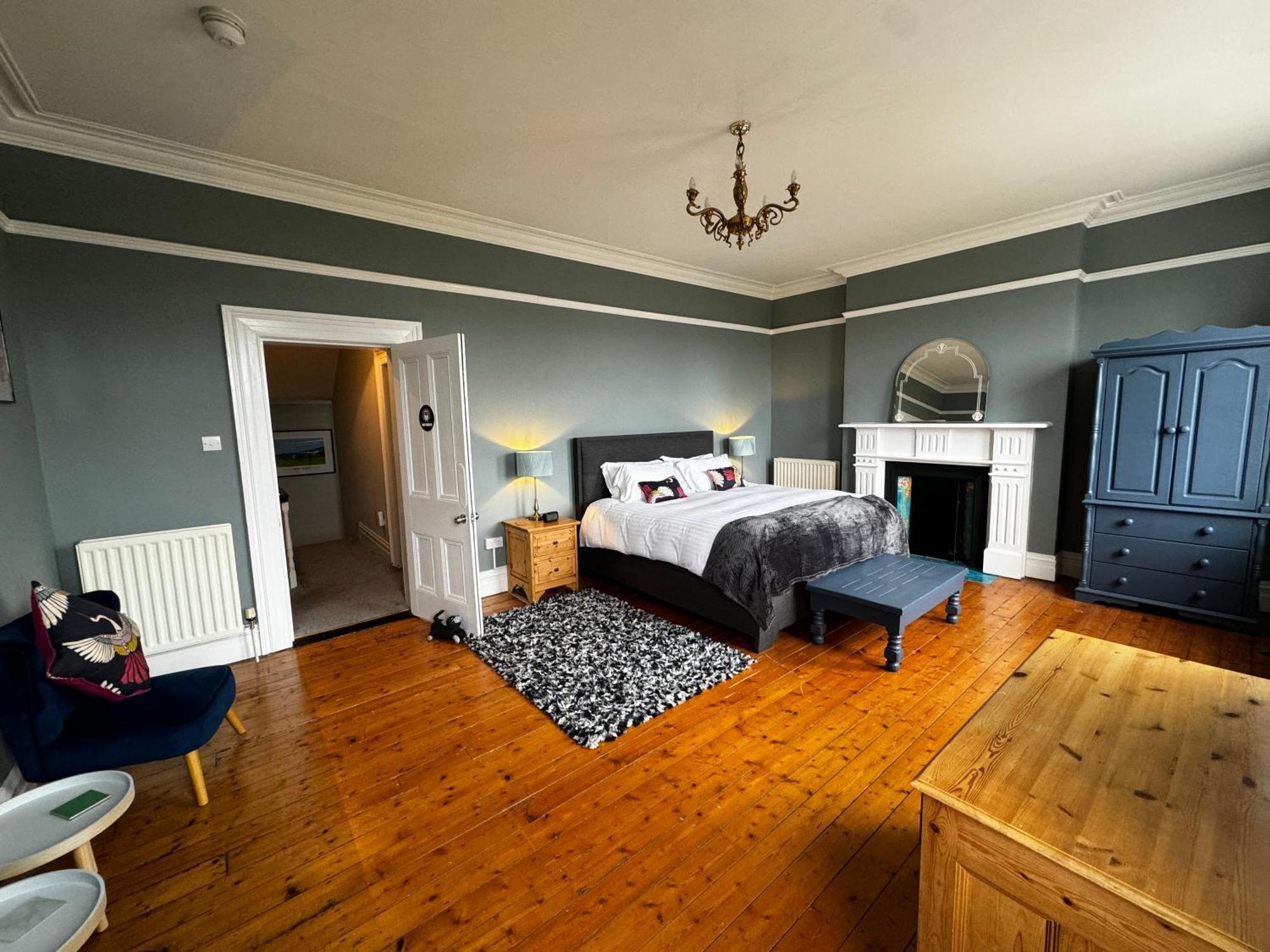 The Victorian Townhouse Portrush Villa Ngoại thất bức ảnh